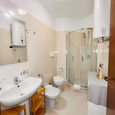 Happy House2 - 7 Minuti Da Mxp E 30 Minuti Da Milano דירה *